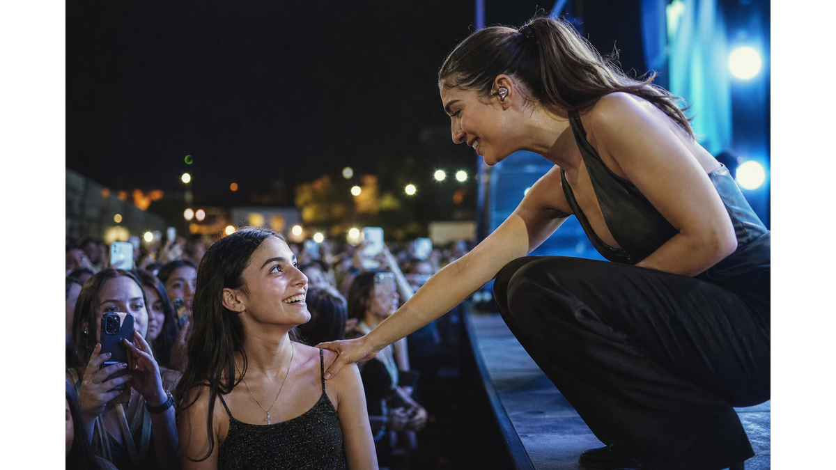 Eleni Foureira performs sold-out concert in Larnaca