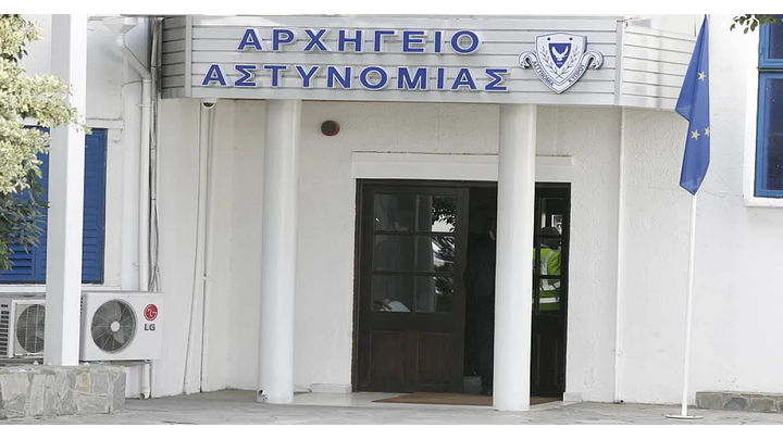 Растущая критика в адрес президентских назначений и перестановки в правительстве