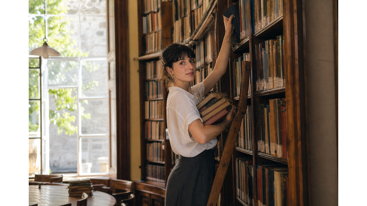Professional challenges regarding leisure reading habits