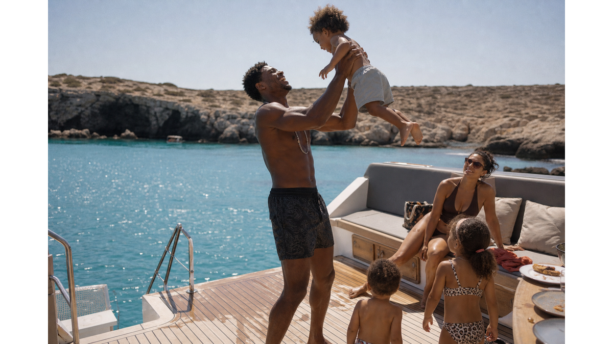 Giannis Antetokounmpo shares moments from family vacation in Greece