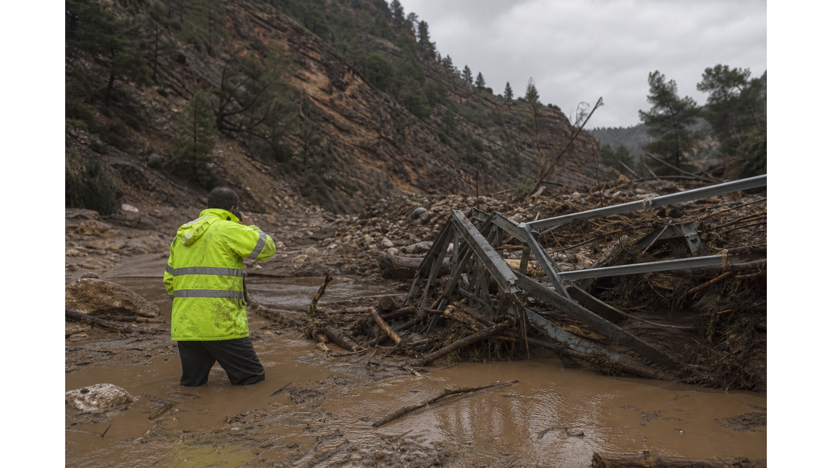 Flash floods strike Grand Canyon National Park