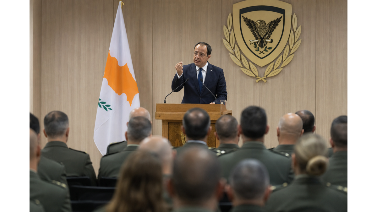 Ο Υπουργός Άμυνας της Κύπρου τονίζει τον εκσυγχρονισμό της εθνικής ασφάλειας