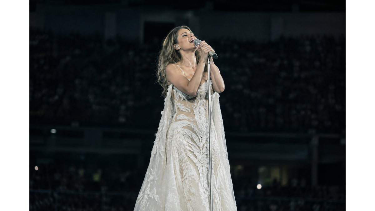 Céline Dion performs first full concert in six years following health hiatus