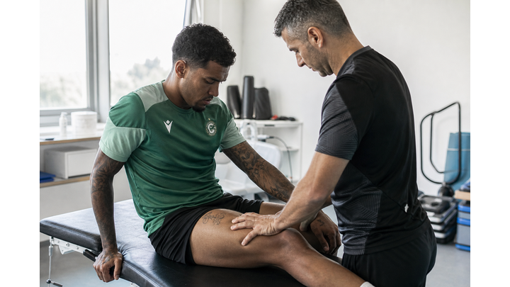 AEK Larnaca resumes training during league break