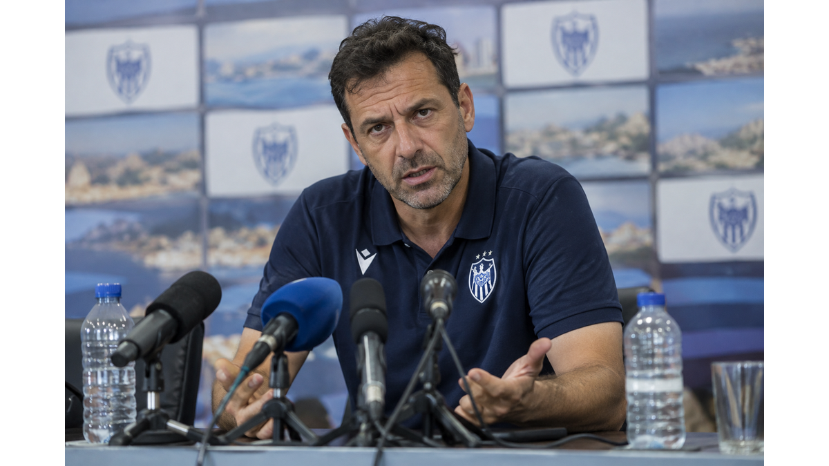 Olympiacos manager reflects on defeat against Karmiotissa